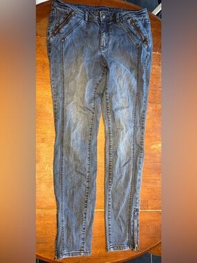 Y2K Cache Skinny Jeans (1/4 zipper legs)